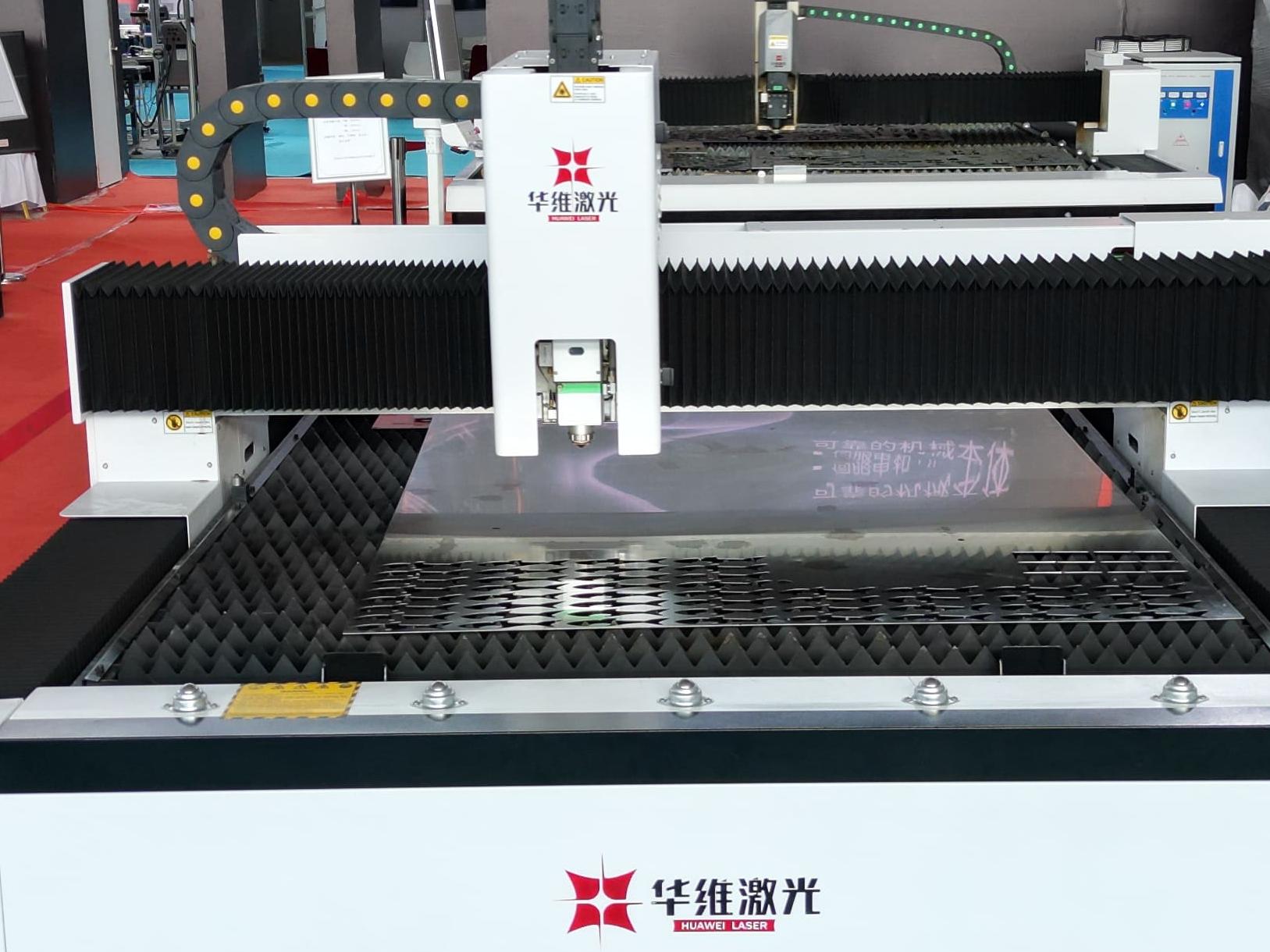 Phân tích chi phí vận hành máy cắt laser sợi